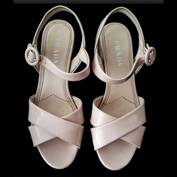 Authentic Prada Platform Sandals Chunky Heels Beige Patent Leather 38.5 US 8.5 - Picture 1 of 8